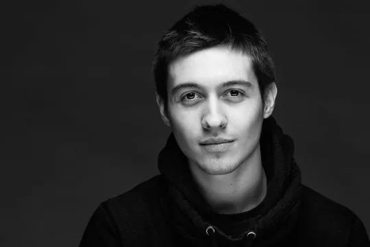 赢彩彩票 App 界面